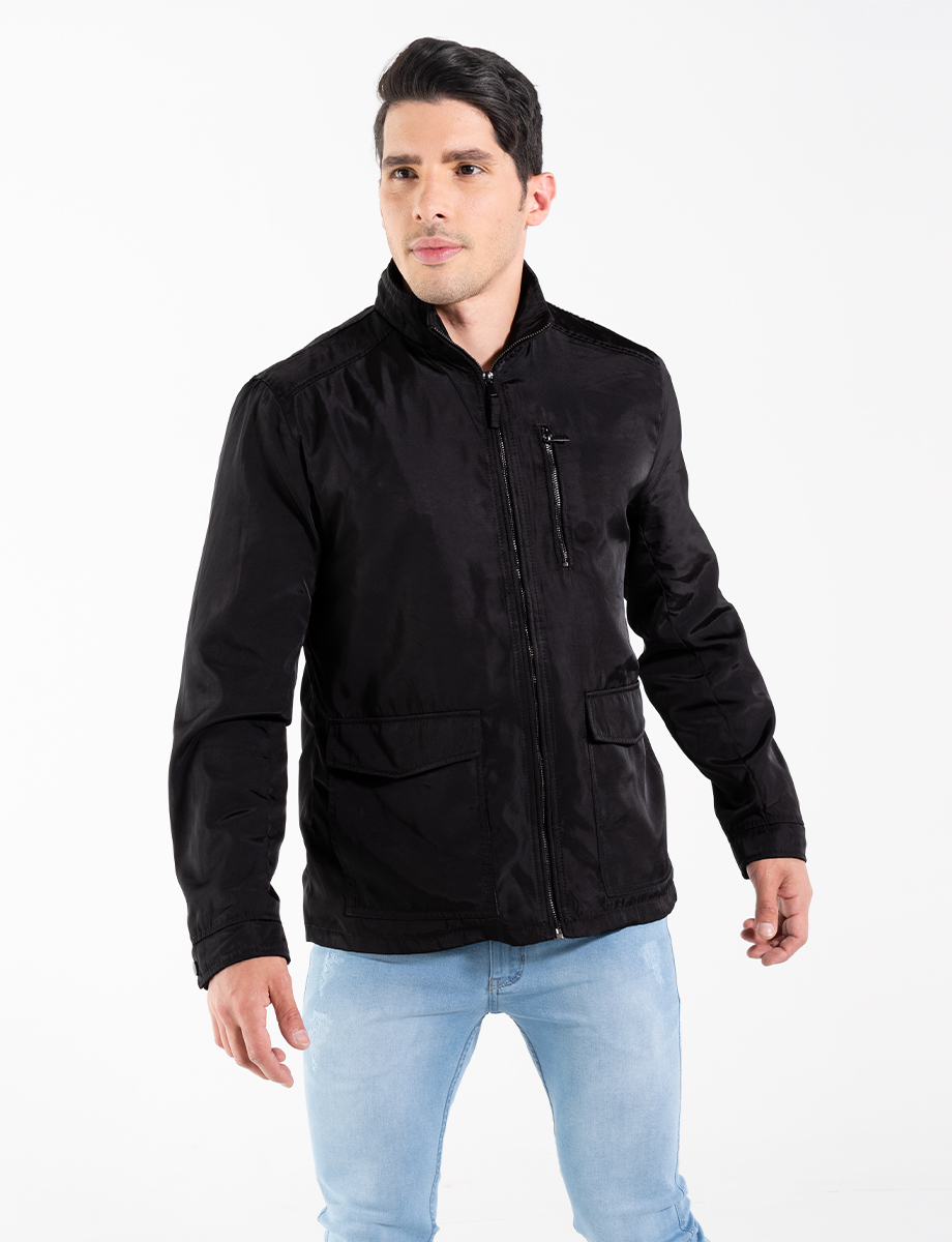 Chaqueta negra nylon