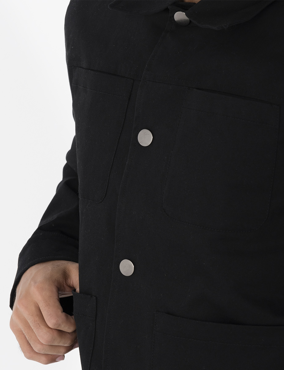 Chaqueta de gabardina negra