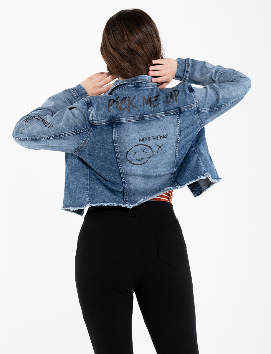 Chaqueta denim estampada