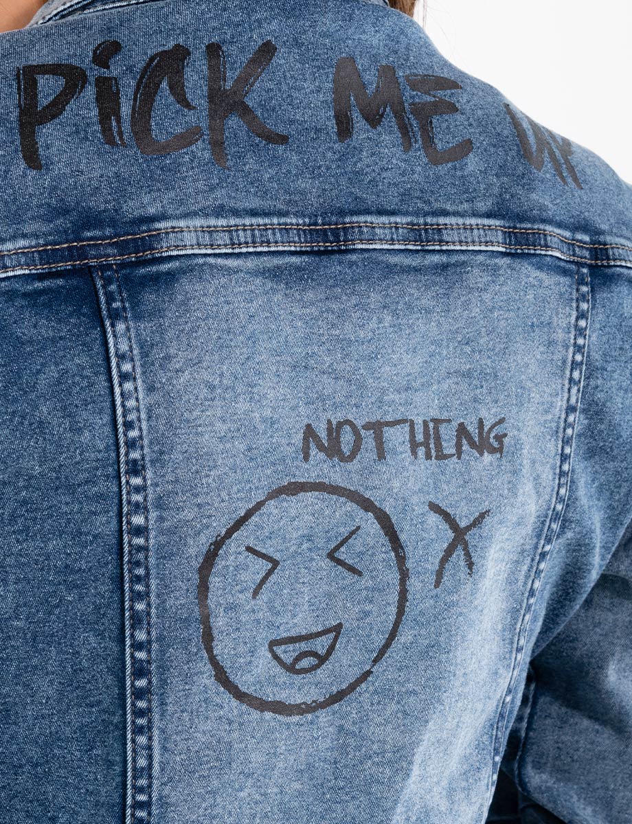 Chaqueta denim estampada