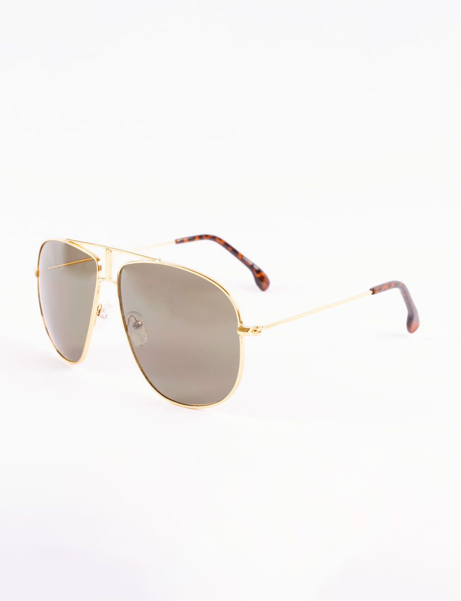 Gafas dorada modelo aviador