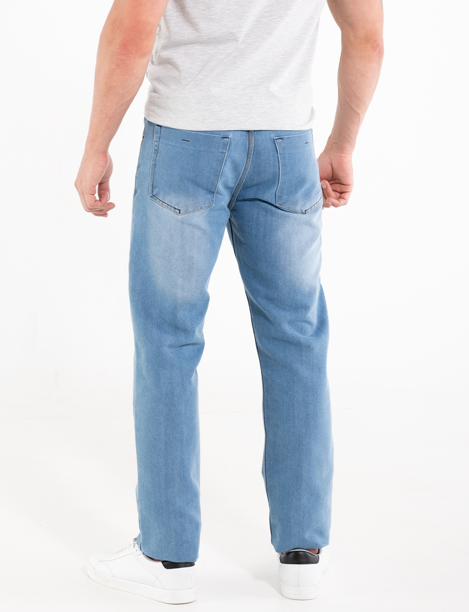 Jean relaxed azul claro