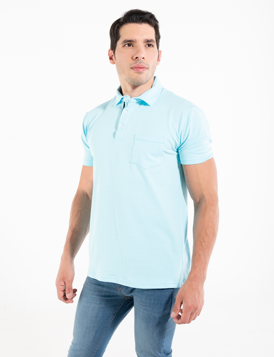 Polo turquesa con bolsillo