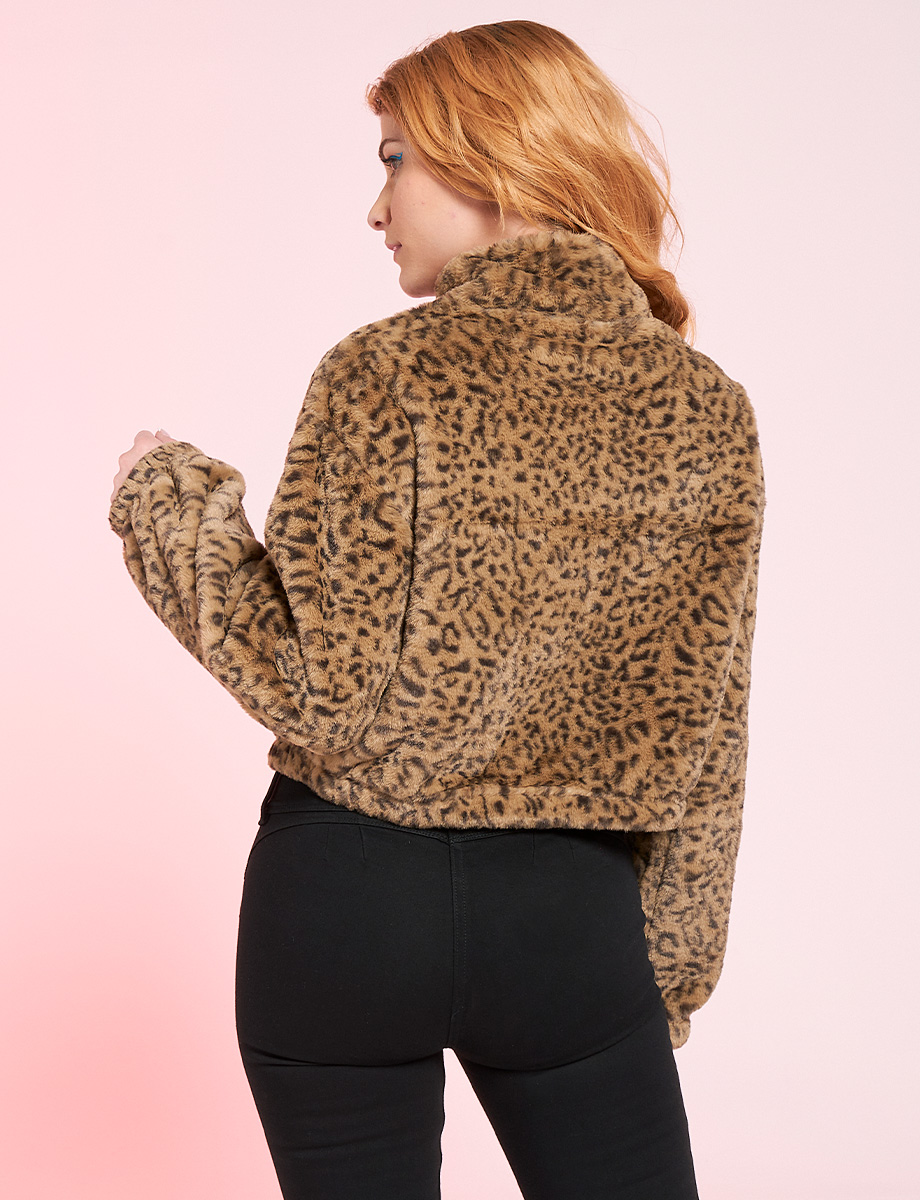 Chompa afelpada animal print