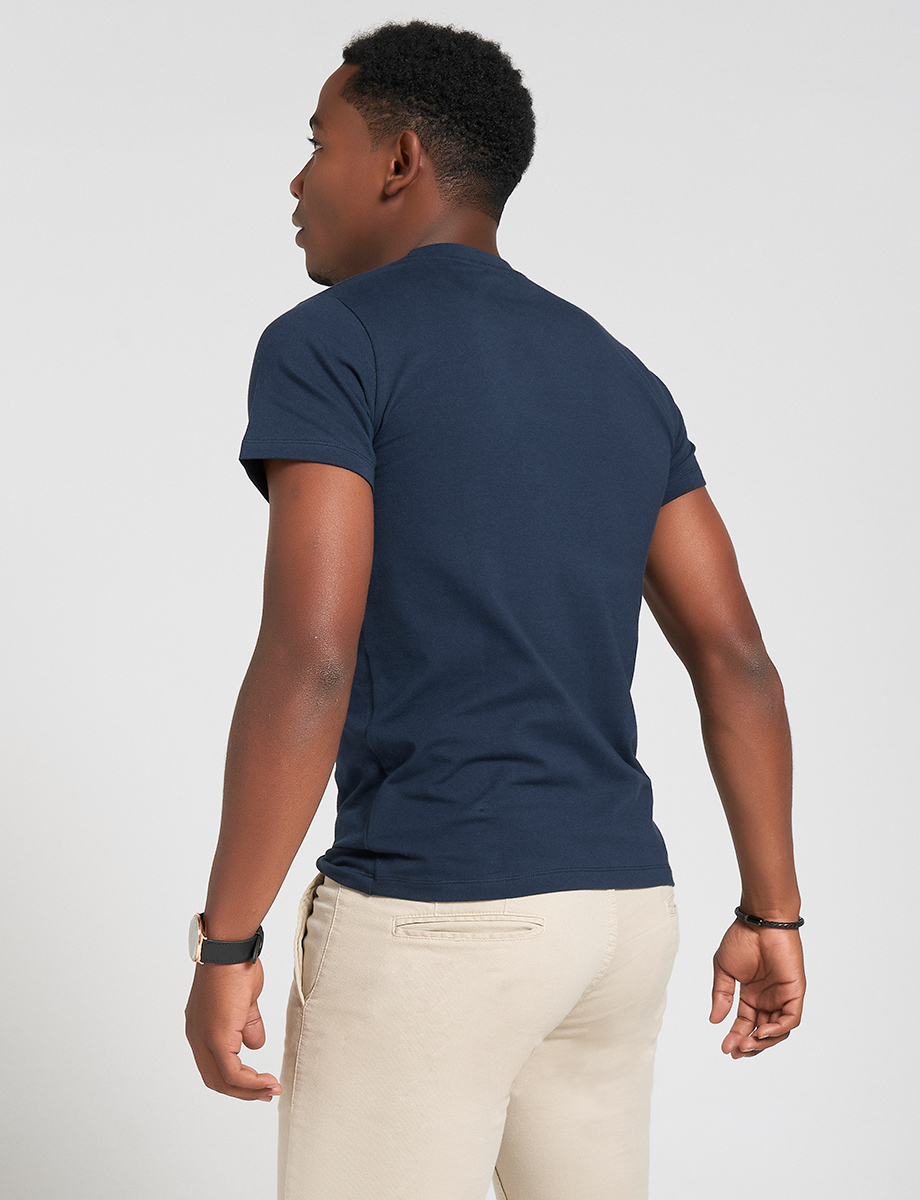 Camiseta Life Is Better azul marino