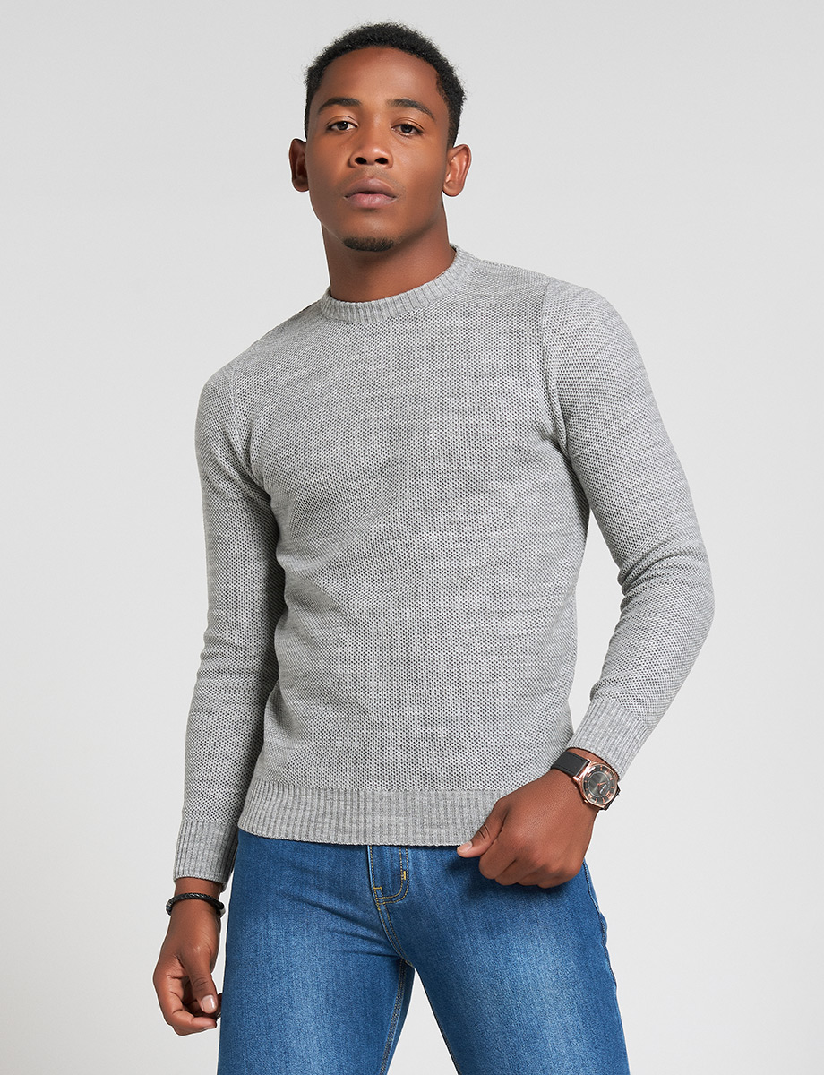 Sweater básico gris medio