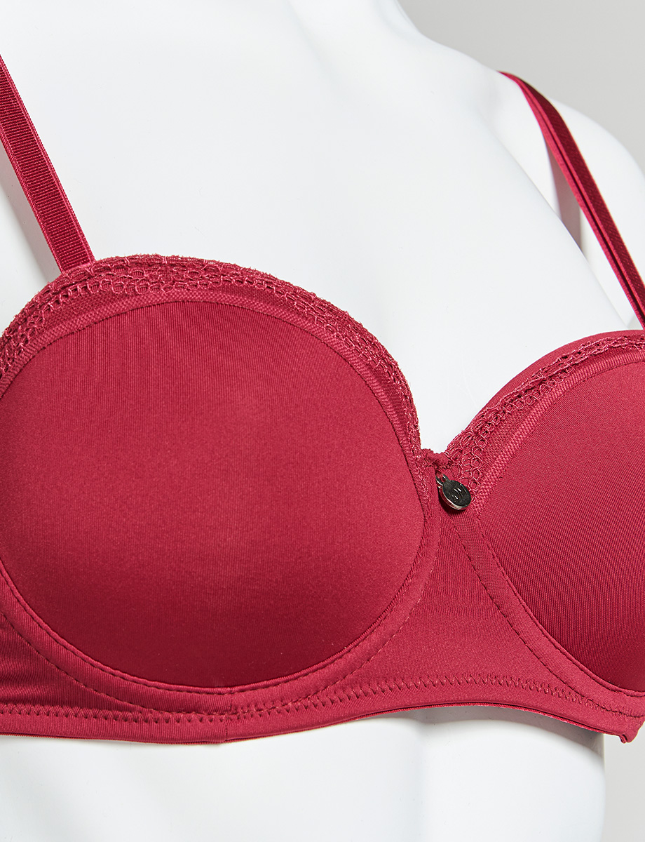 Brasier con Encaje vino