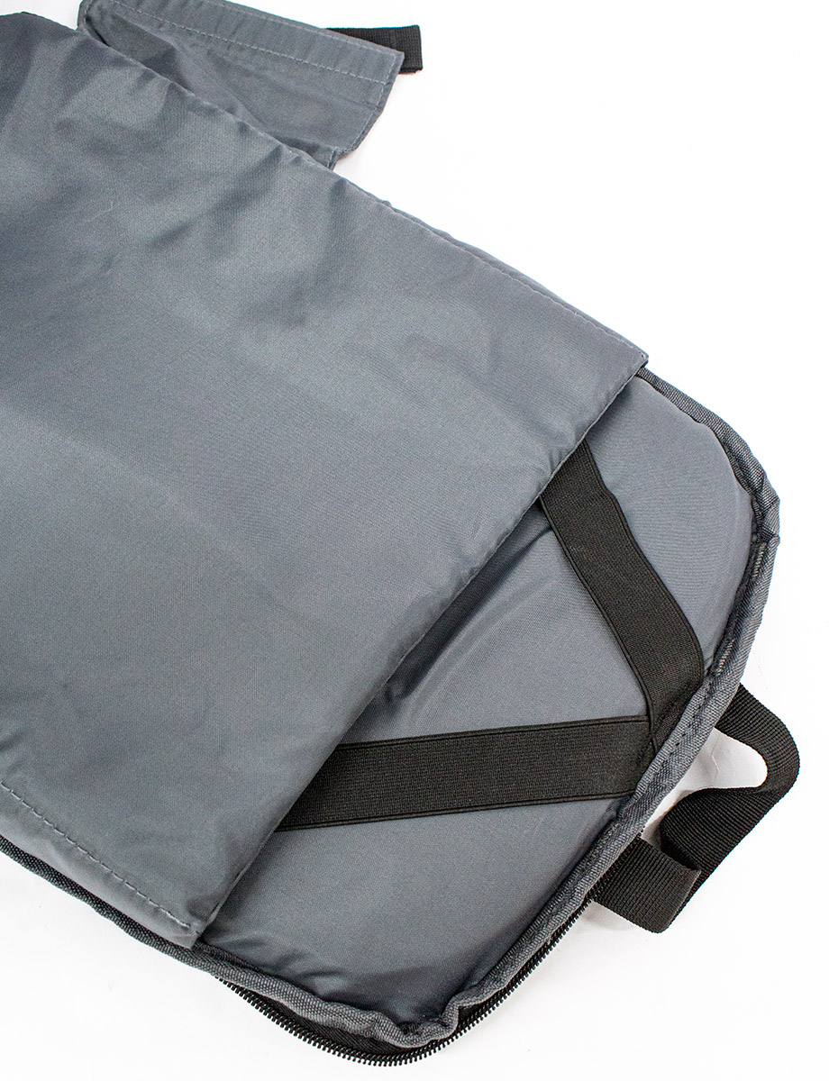 Mochila Gris Puerto USB | Terrax