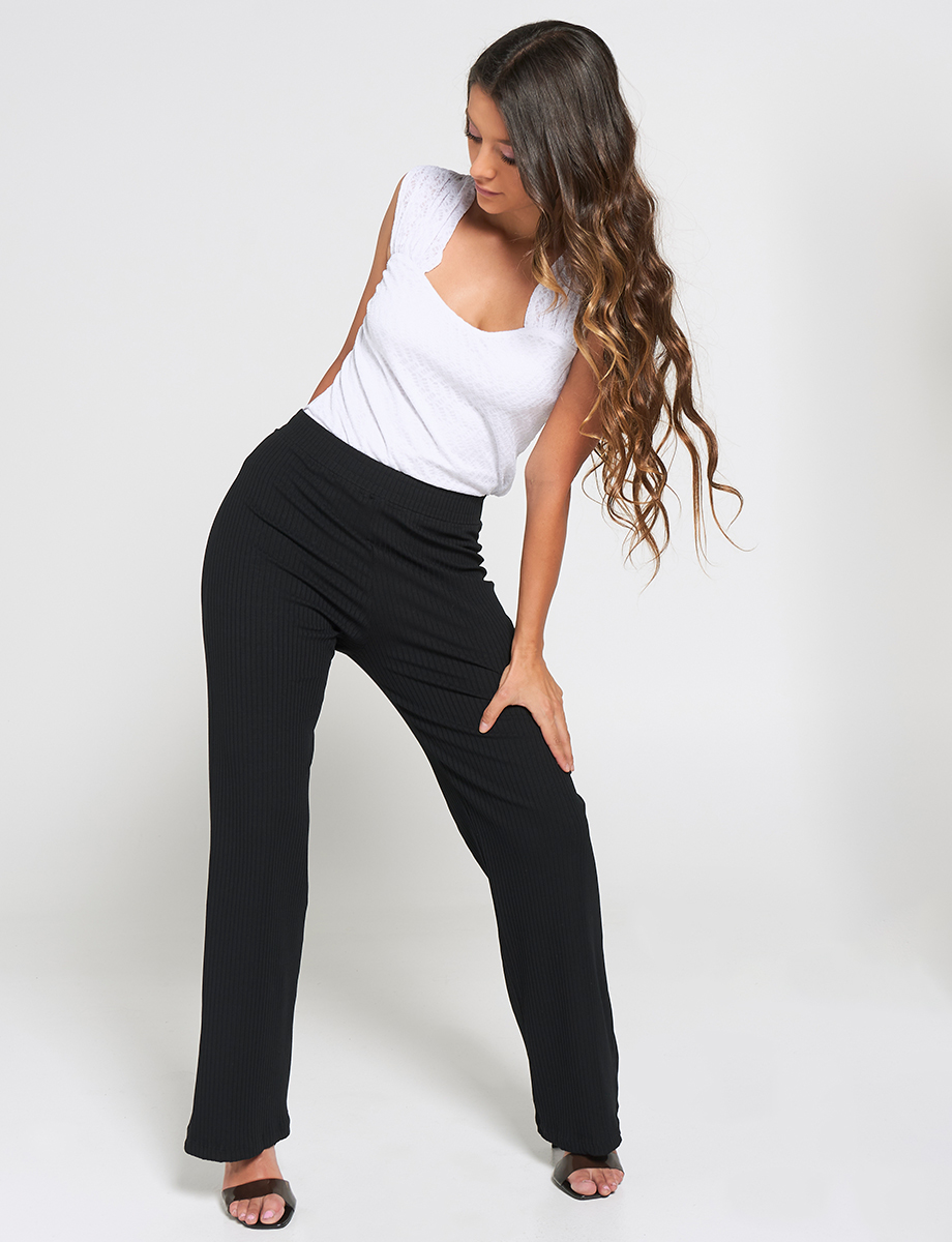 Pantalón Basta Ancha Unicolor
