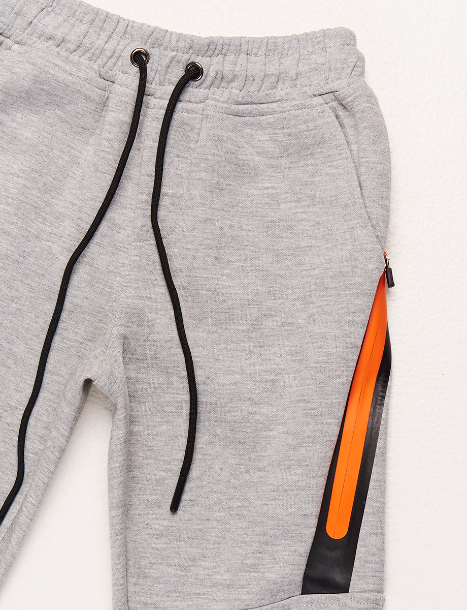 Calentador esc Gris con Franja Naranja