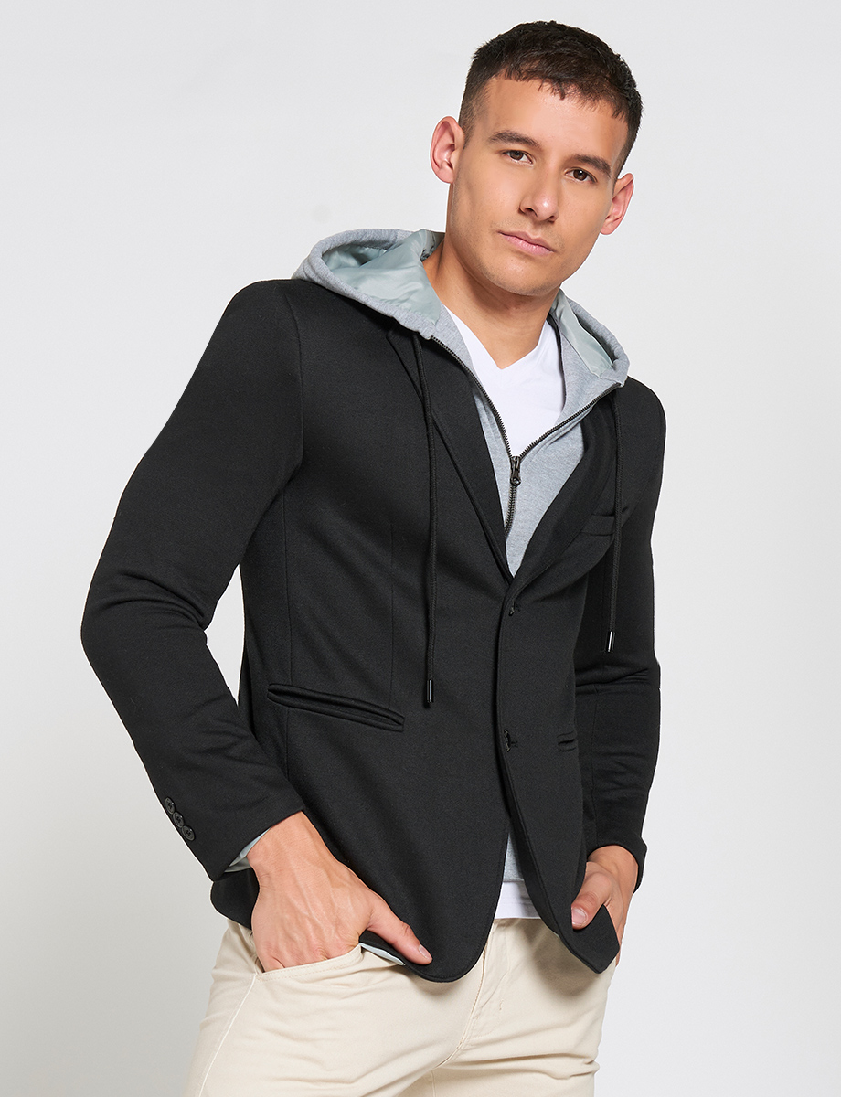 Blazer Negro con Capucha