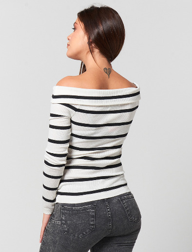 Sweater Off Shoulder a Rayas