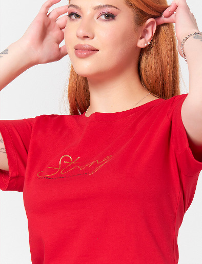 Camiseta Strong Roja