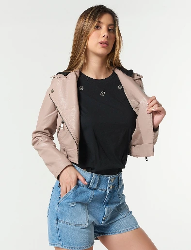 Chaqueta con Cuerina Unicolor