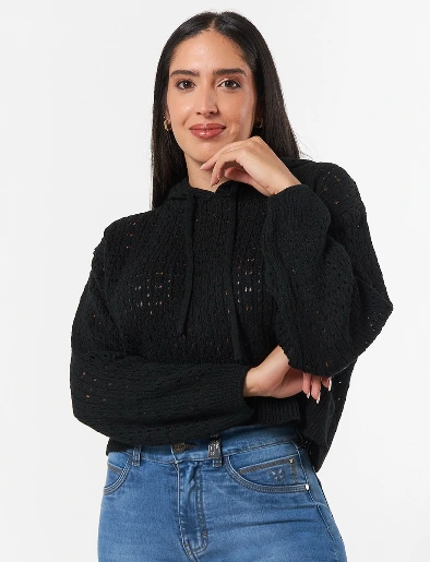 Sweater Negro con Capucha