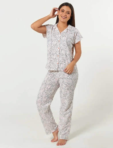 Pijama Floreada Camiseta + Pantalón
