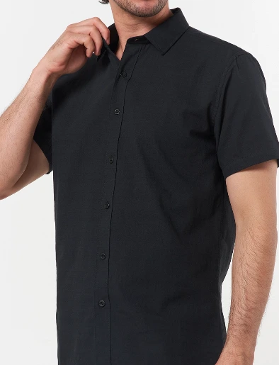 Camisa Negra Manga Corta