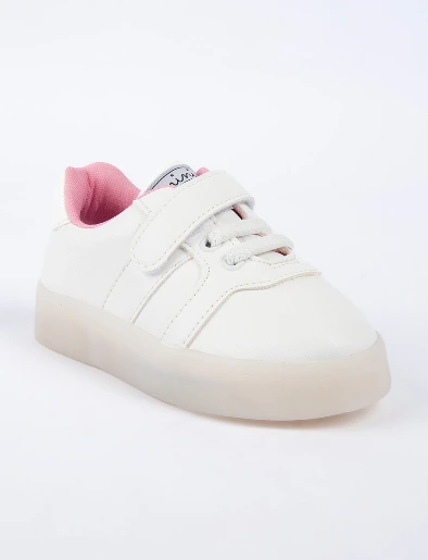 Sneaker Blanco con Cordones