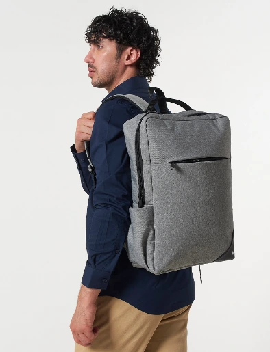 <em class="search-results-highlight">Mochila</em> Llana Gris | Hedgehog