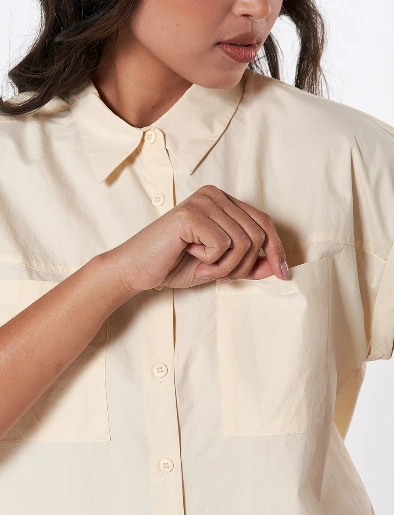 Blusa Camisera Beige