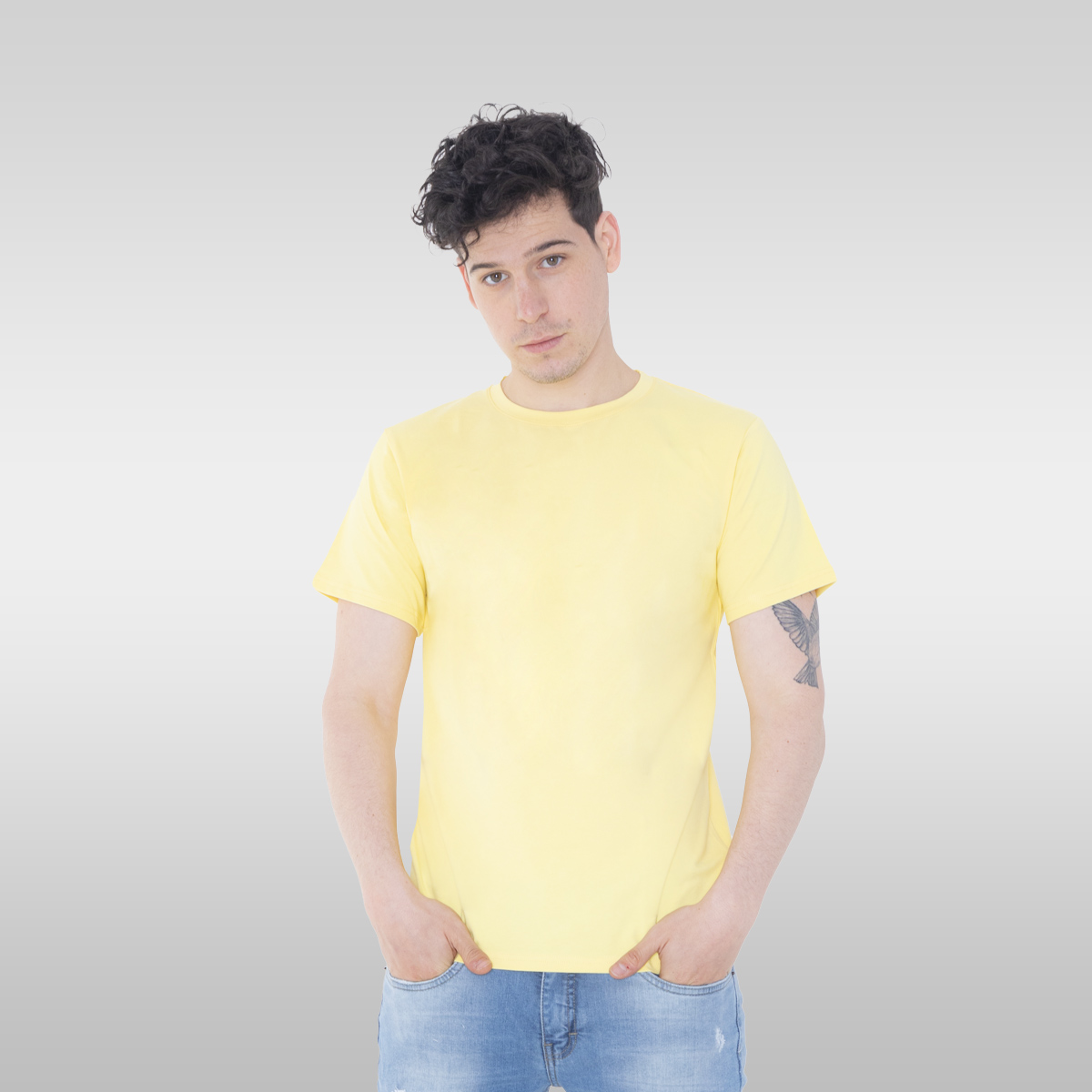 Camiseta básica amarillo